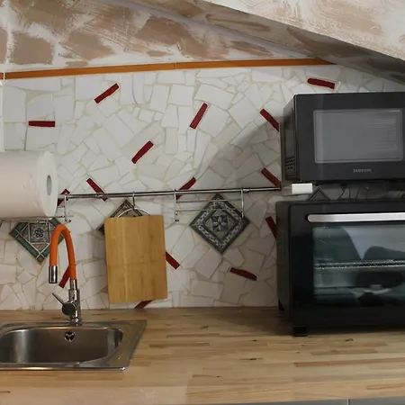 3-story Gaudi Building With Montserrat Stone Appartement